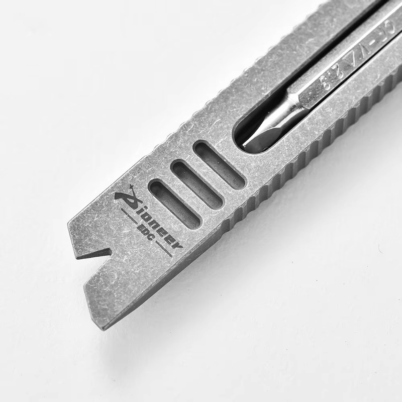 Titanium EDC Pry Bar Tool, Poc - Titanium Pry Bar review and price